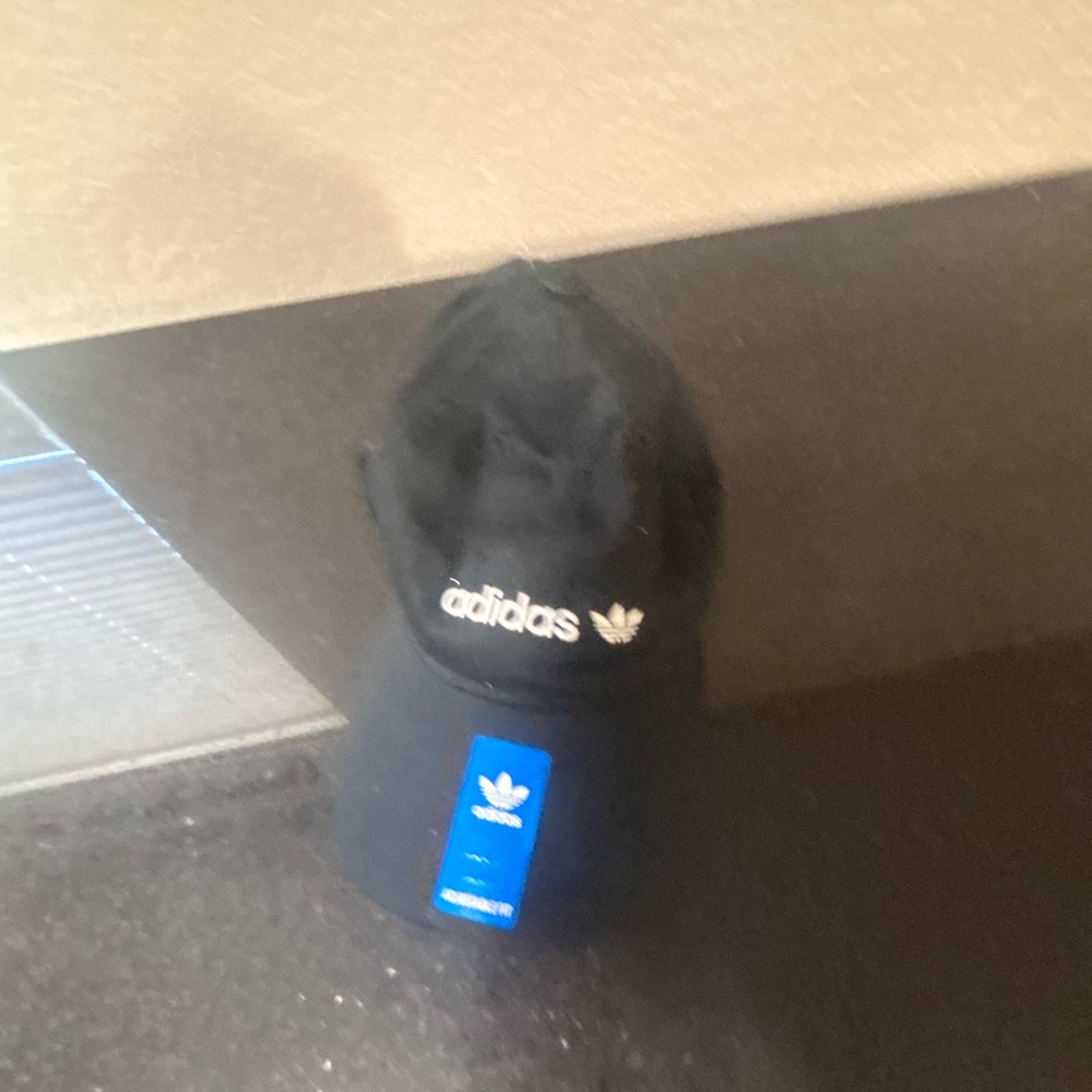 Adidas Classic Black Hat